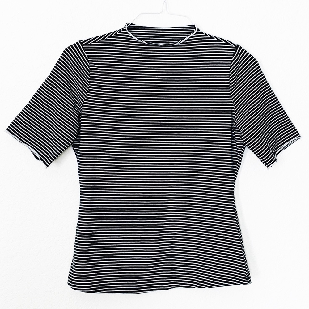 Elbow Sleeve Striped Top